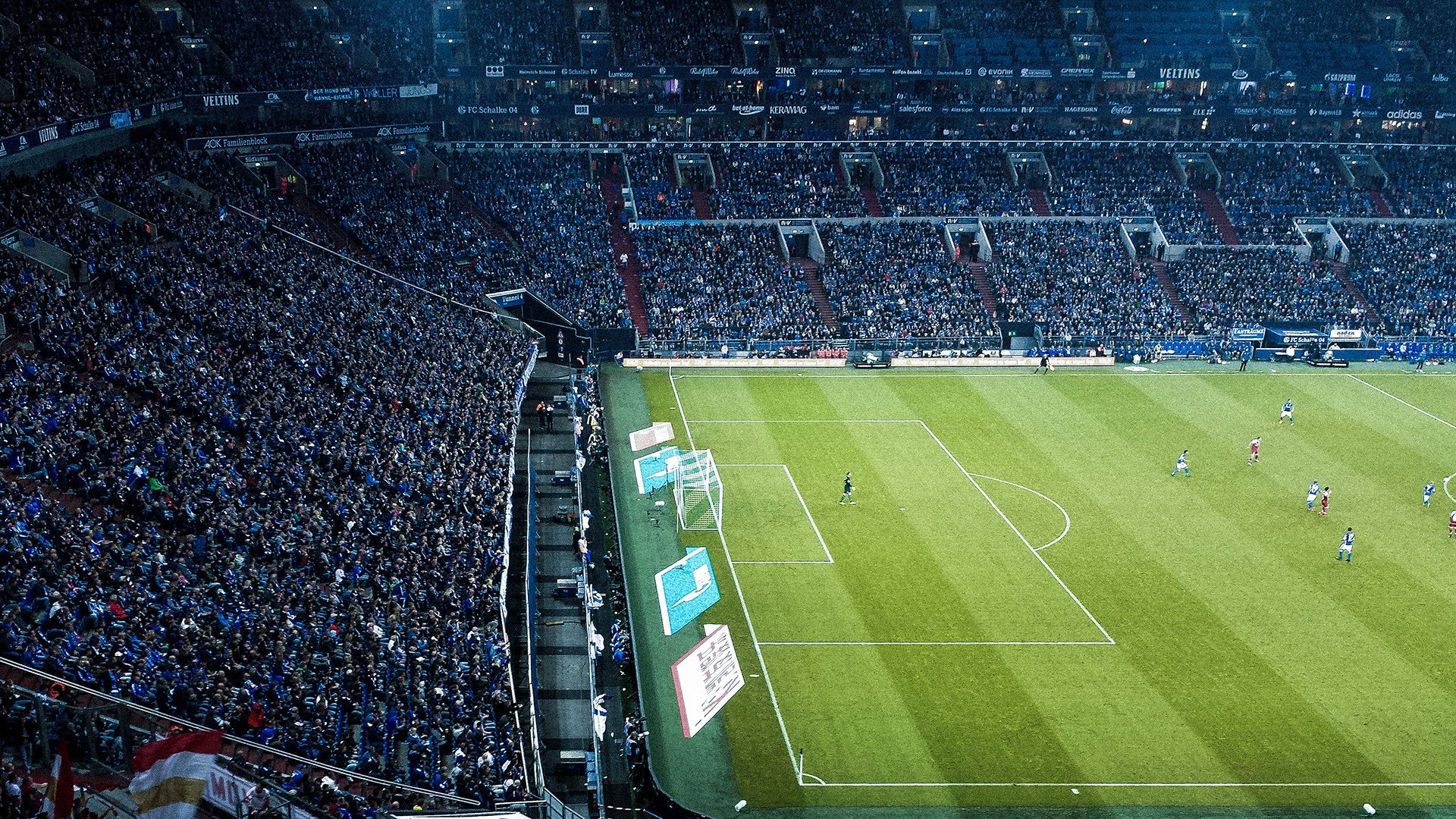 JIU YOU GAME-中国足球青少年训练营引入体态管理课程，青少年足球专项体能训练教程